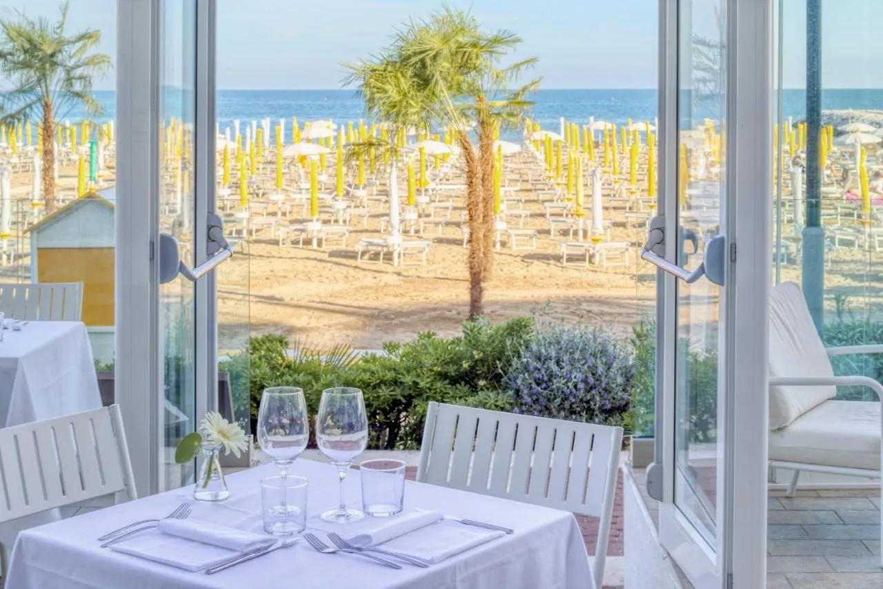 Hotel Astoria Caorle 4*,