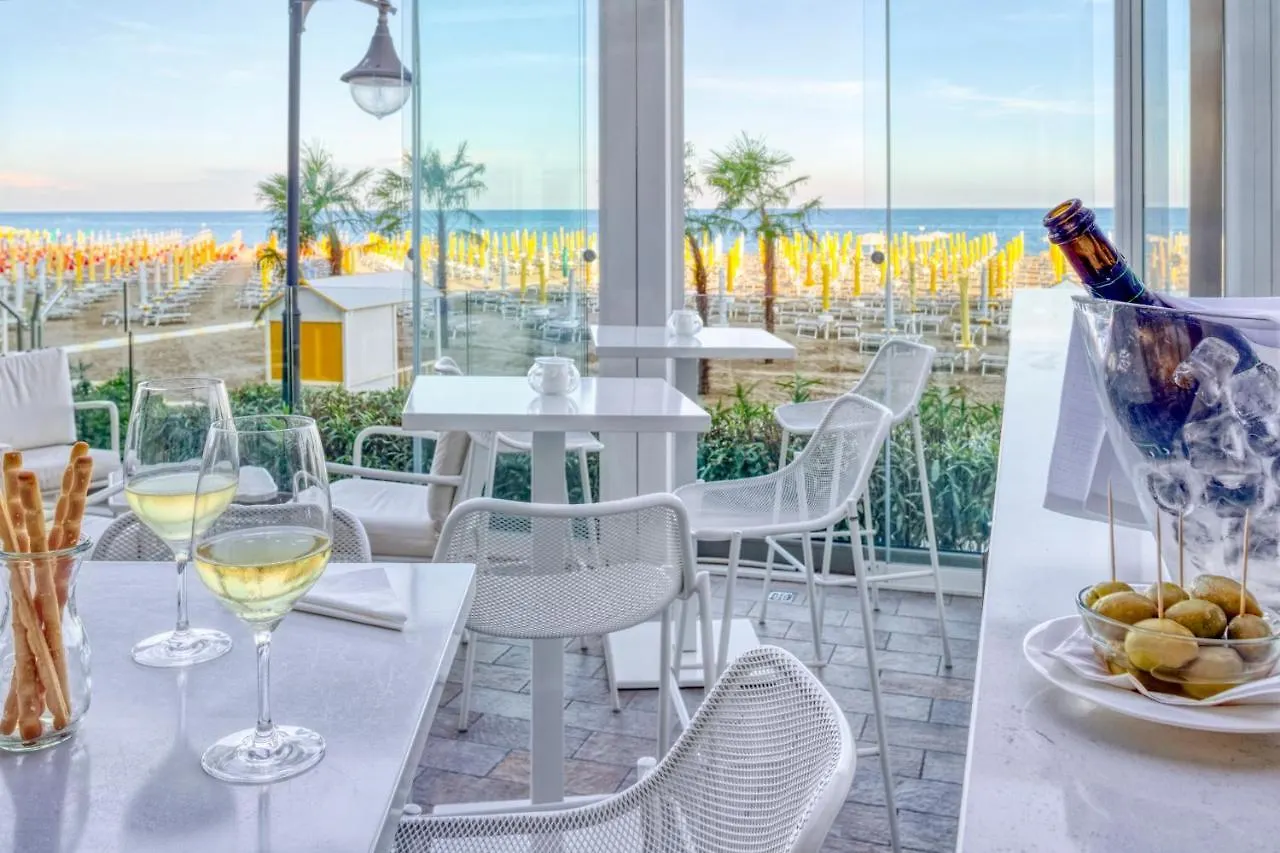 ****  Hotel Astoria Каорле Италия