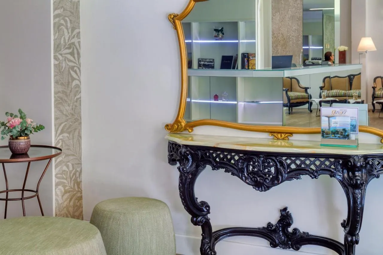 Hotel Astoria Каорле