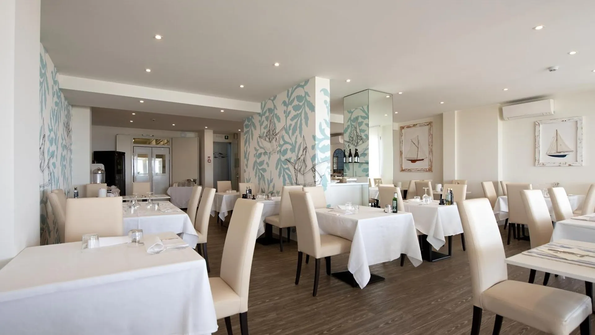 ****  Hotel Astoria Каорле Италия
