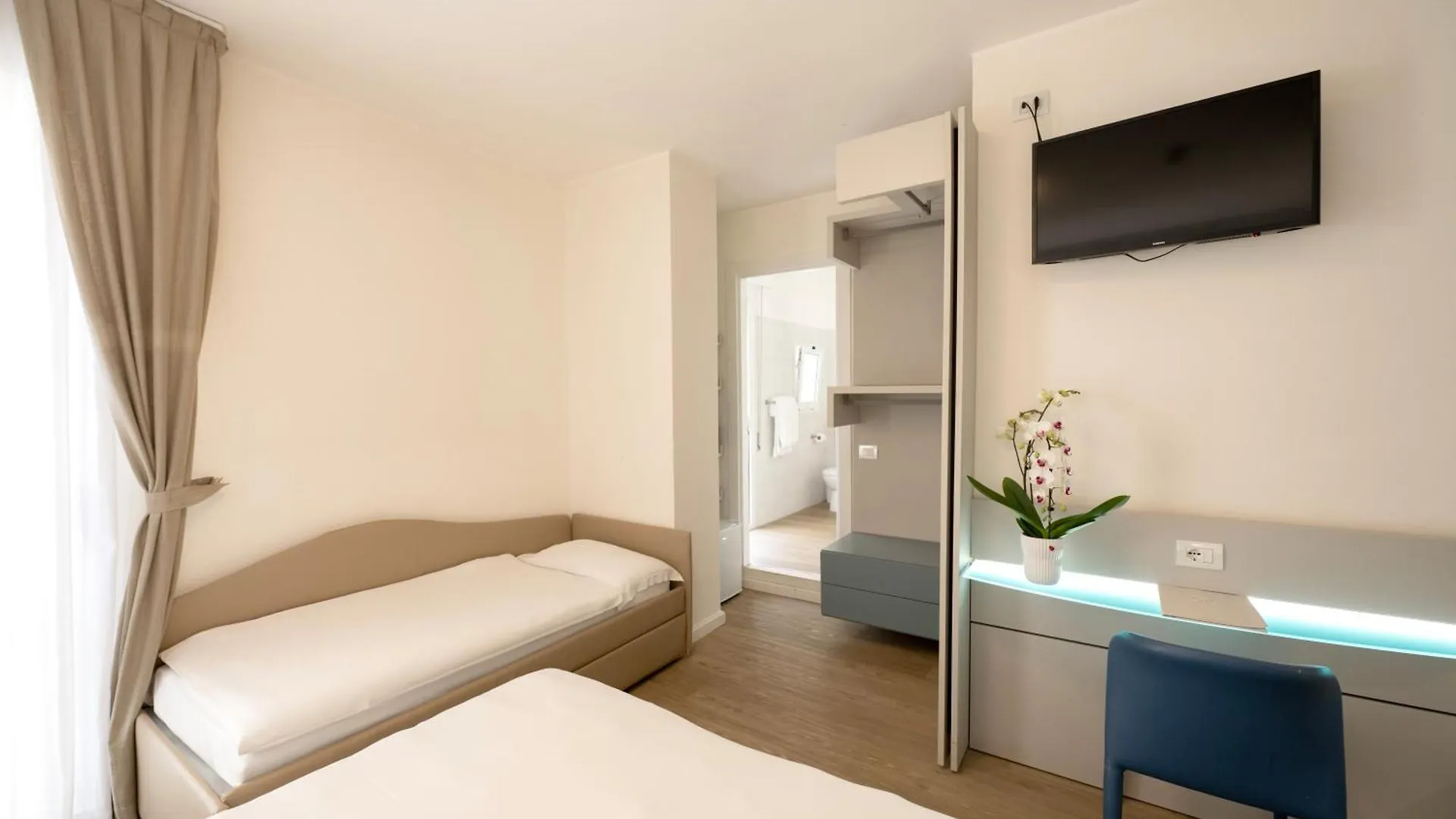 Hotel Astoria Caorle 4*,