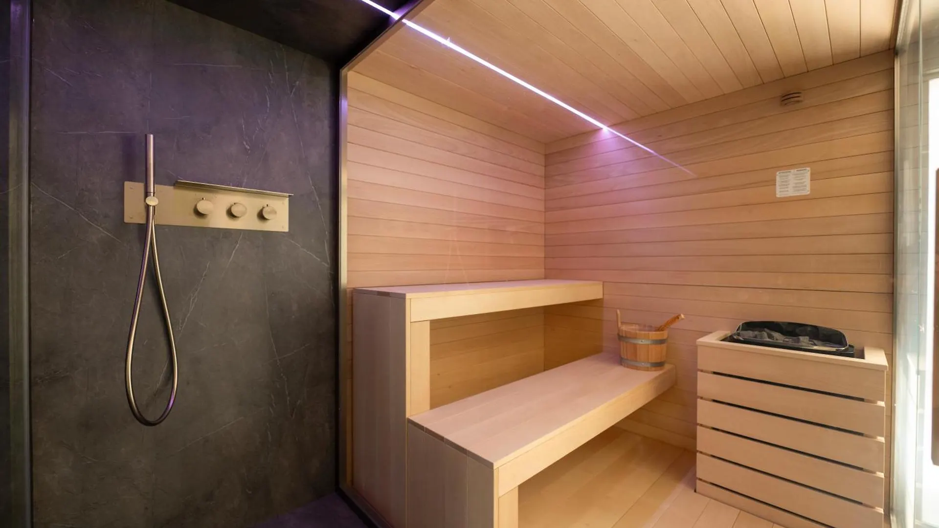 Hotel Astoria カオルレ 4*,  イタリア